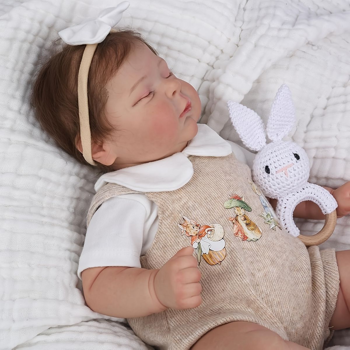 リアルな新生児】55.88cm 眠る女の子 リボーン ドール 柔らかい布製