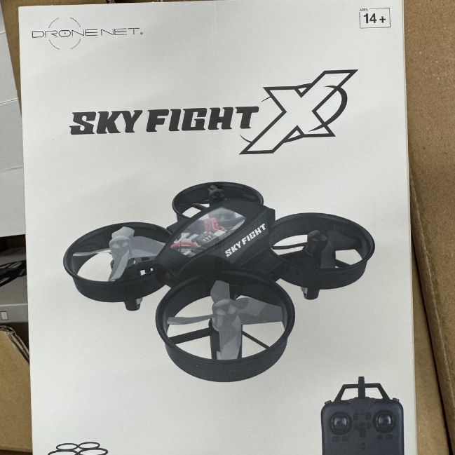 単価700円！【新品・未使用】SKY FIGHT X ドローン 1000個セット 315,000円