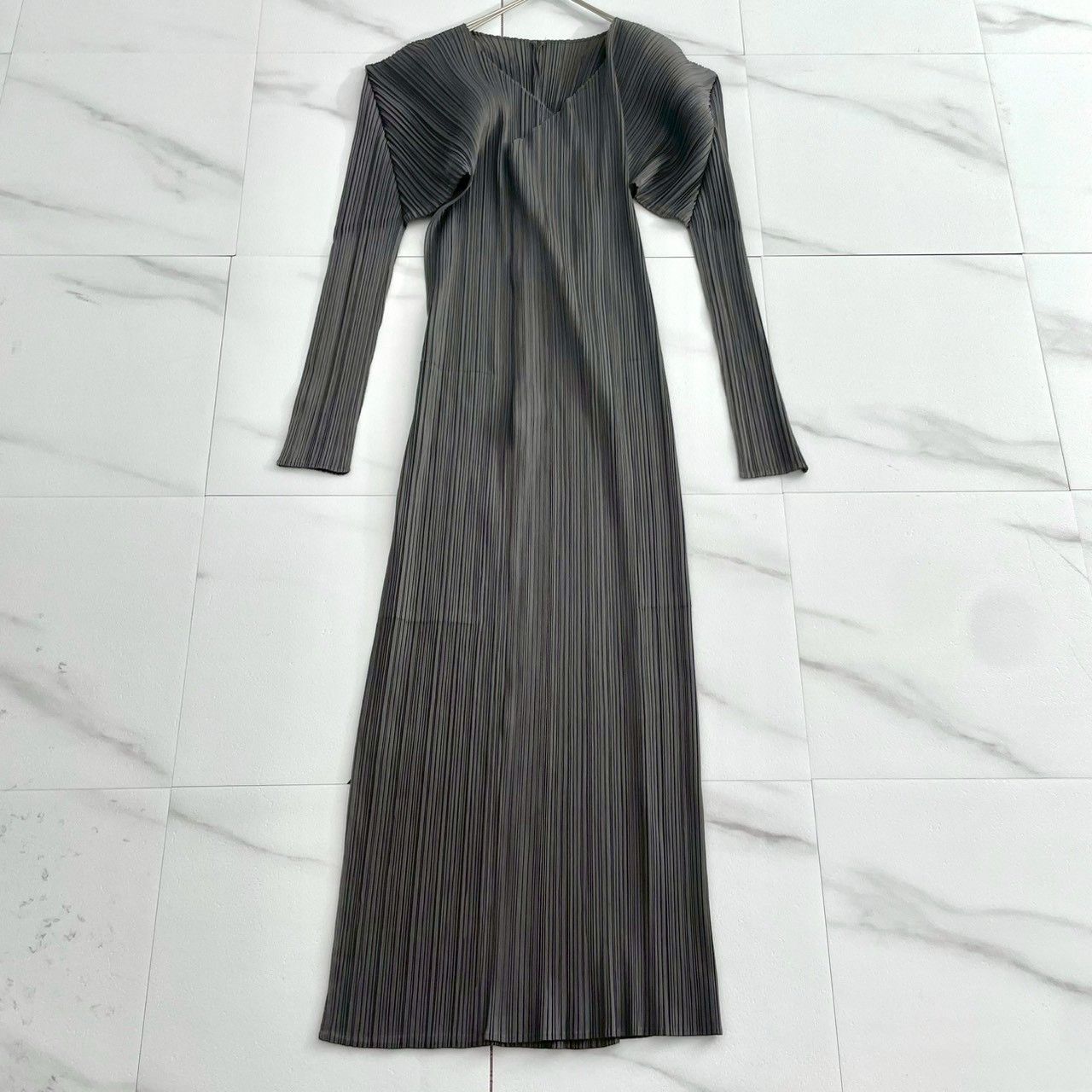 人気✨PLEATS PLEASE ISSEY MIYAKE プリーツプリーズイッセイミヤケ