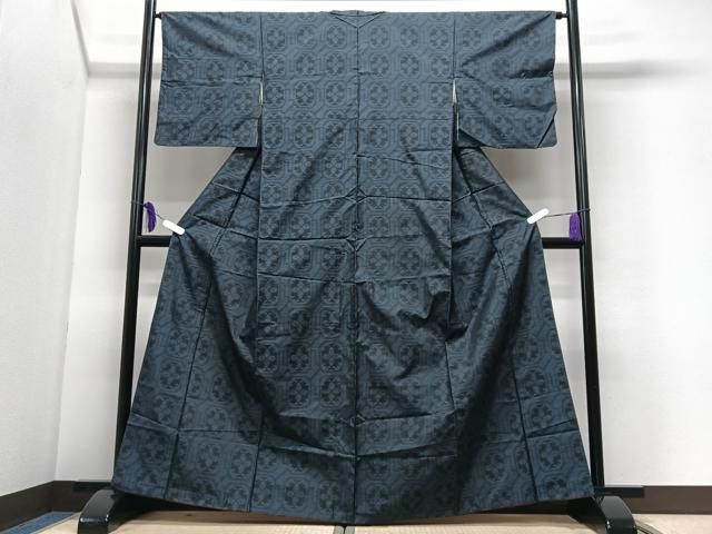 平和屋着物□本場大島紬 亀甲花文 正絹 逸品 CABI7189xe - メルカリ