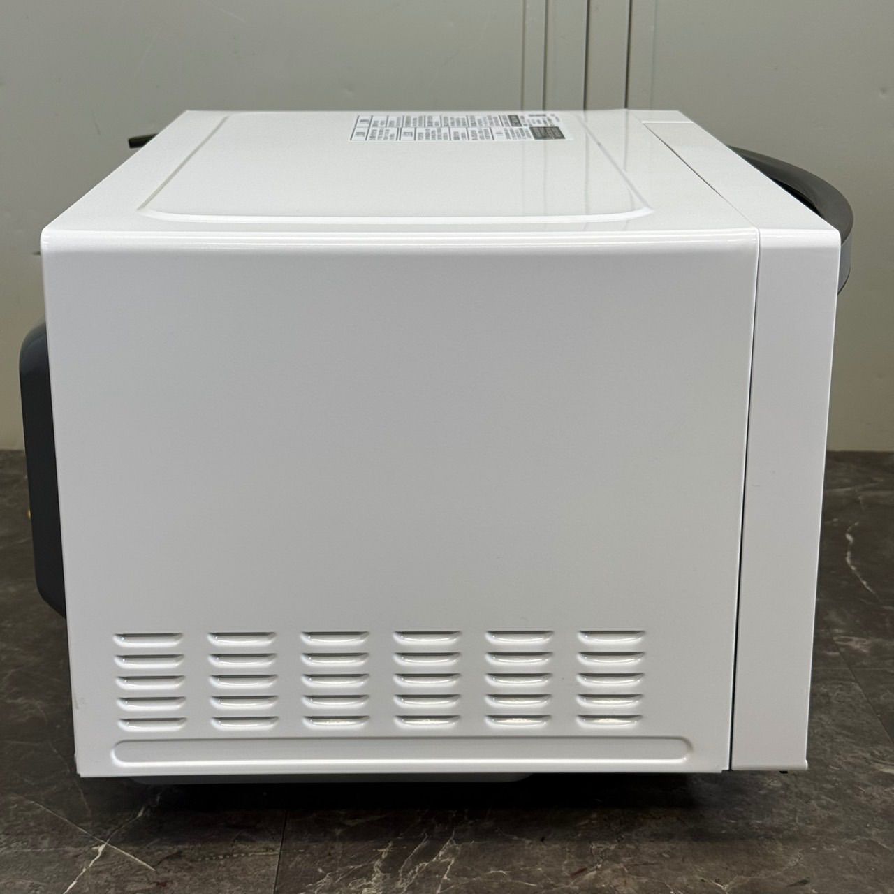 ∞送料込！美品 2025年製 東芝 電子レンジ ER-S17Y(W) 17L 2025年製