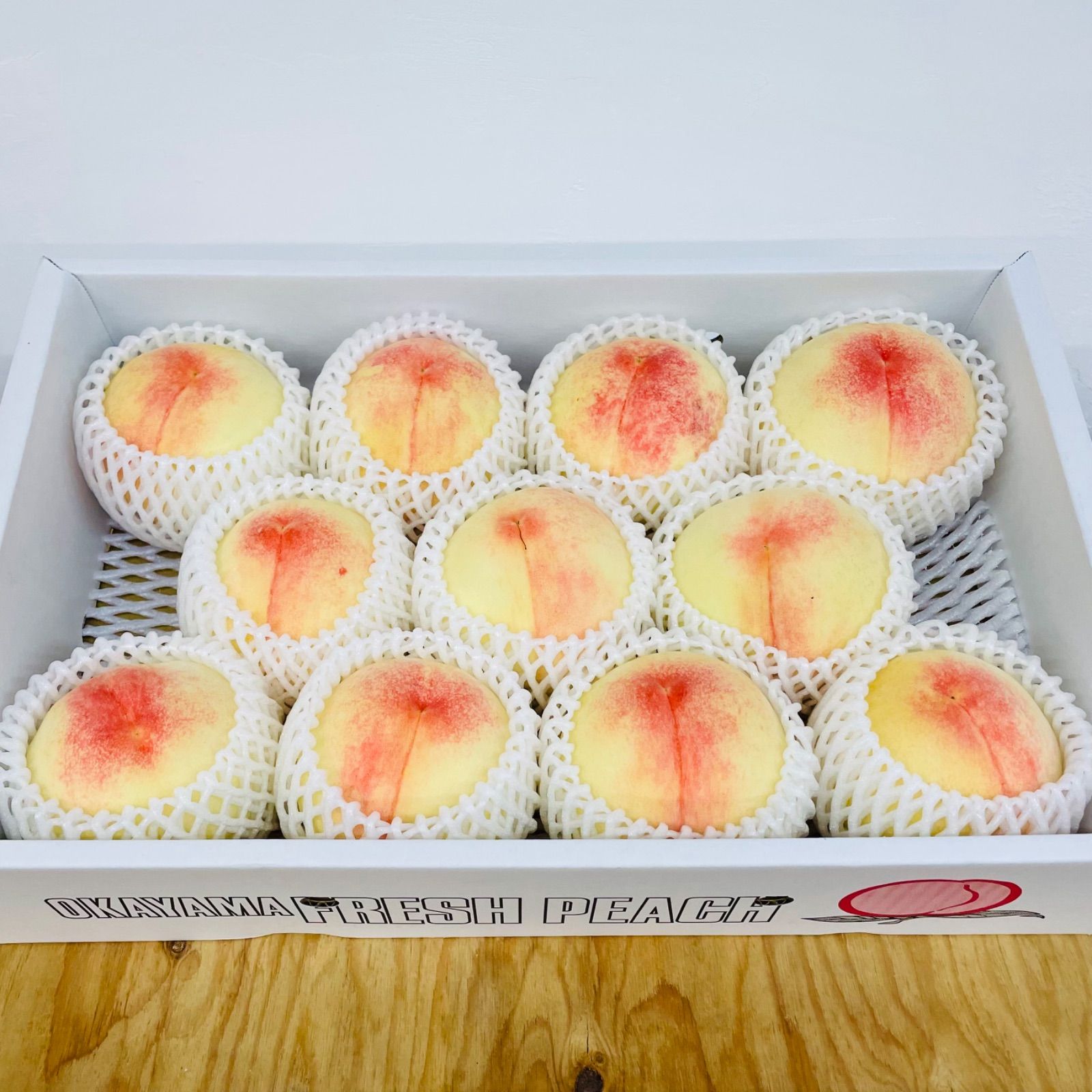 岡山県産 清水白桃 4kg (11〜16玉) 新品 - メルカリ