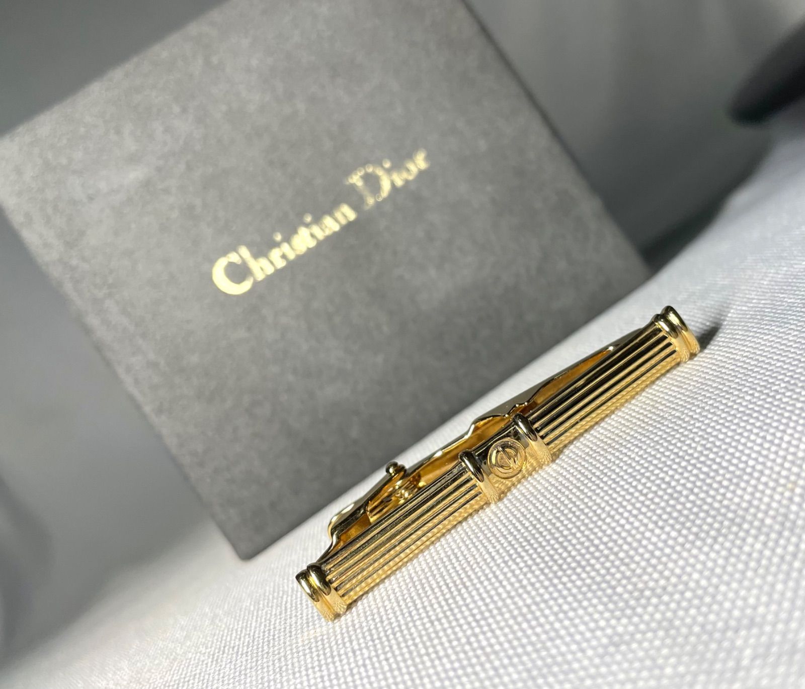美品 Dior ディオール CDロゴ & ストライプライン ゴールドメタリック ヴィンテージネクタイピン タイピン タイバー メンズ ケース有