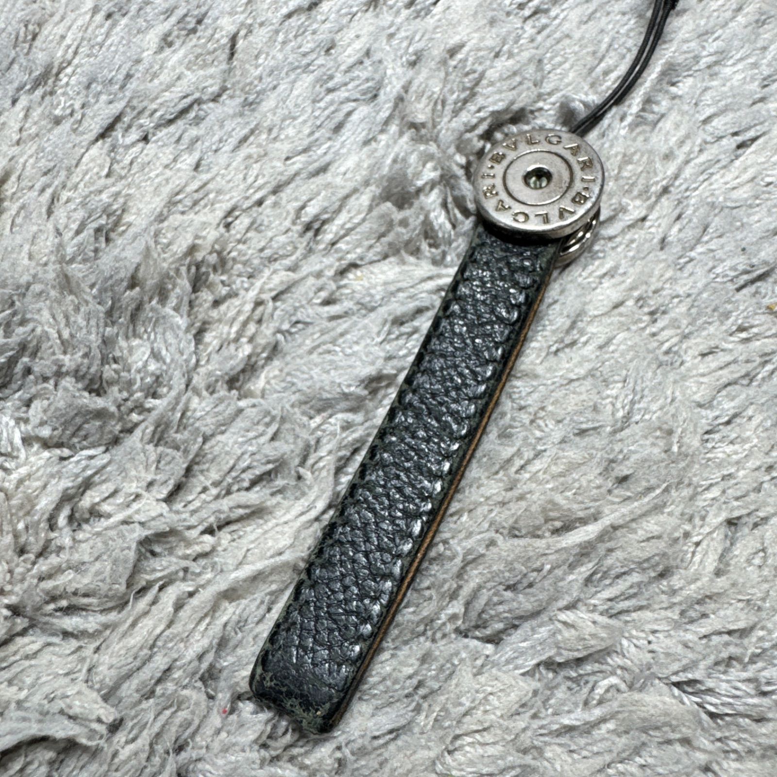 新品◇ブルガリ B-ZERO1 ストラップ シルバー グリーン レザー スマホ BVLGARI ブルガリストラップ ビーゼロワン レザー ブラック シルバー
