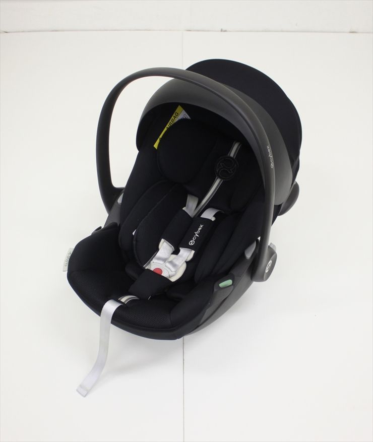 美品 サイベックス クラウドG アイサイズ cybex CloudG i-size ムーンブラック R129適合 新生児OK シートベルト取付 クリーニング済み B5340003