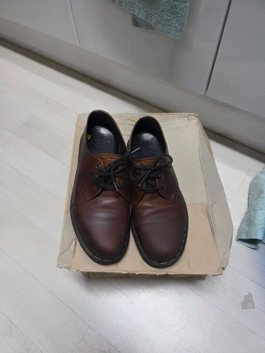 DR. MARTENS ドクターマーチン クラシック ブラウン uk6(250)