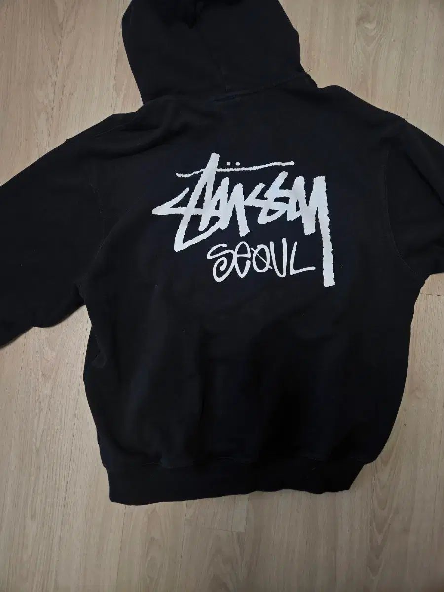STUSSY フーディー SEOUL EDITION ブラック 最新作，限定セール 【公式