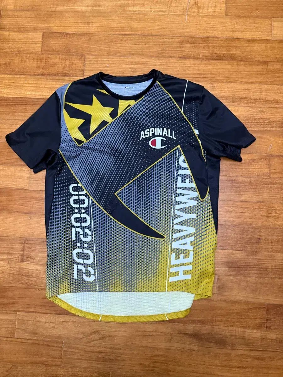 チャンピオン UFC ヘビー級 トム・アスピーナル コラボ Tシャツ