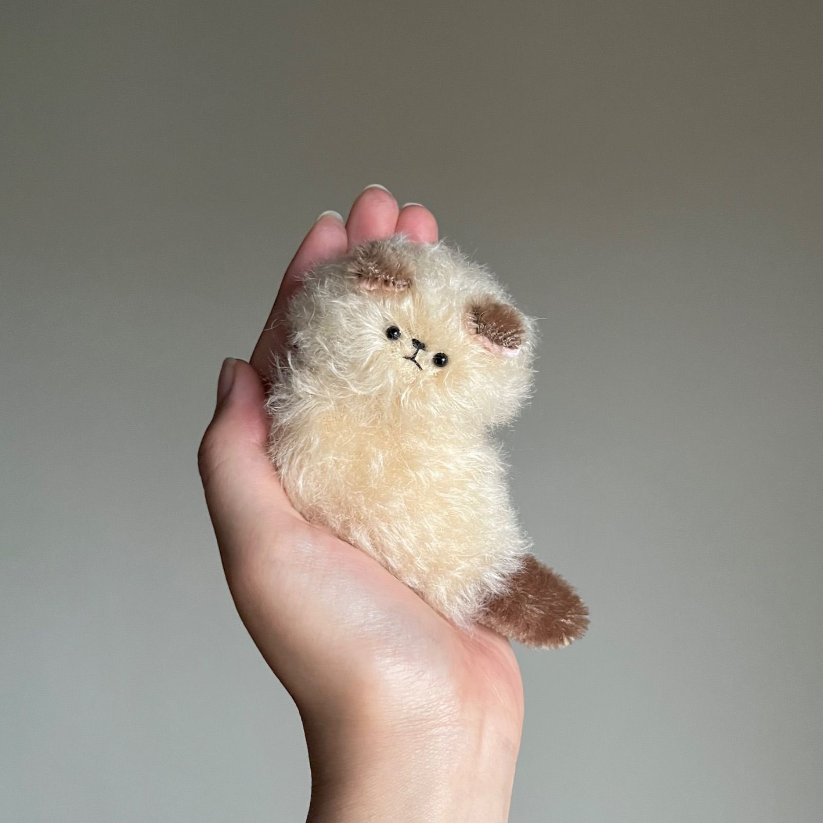 とけそうな、ねこ ( おまんじゅう ) 猫 ぬいぐるみ テディベア