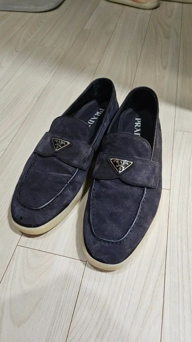PRADA プラダ ローファー ネイビー スウェード ほぼ新品