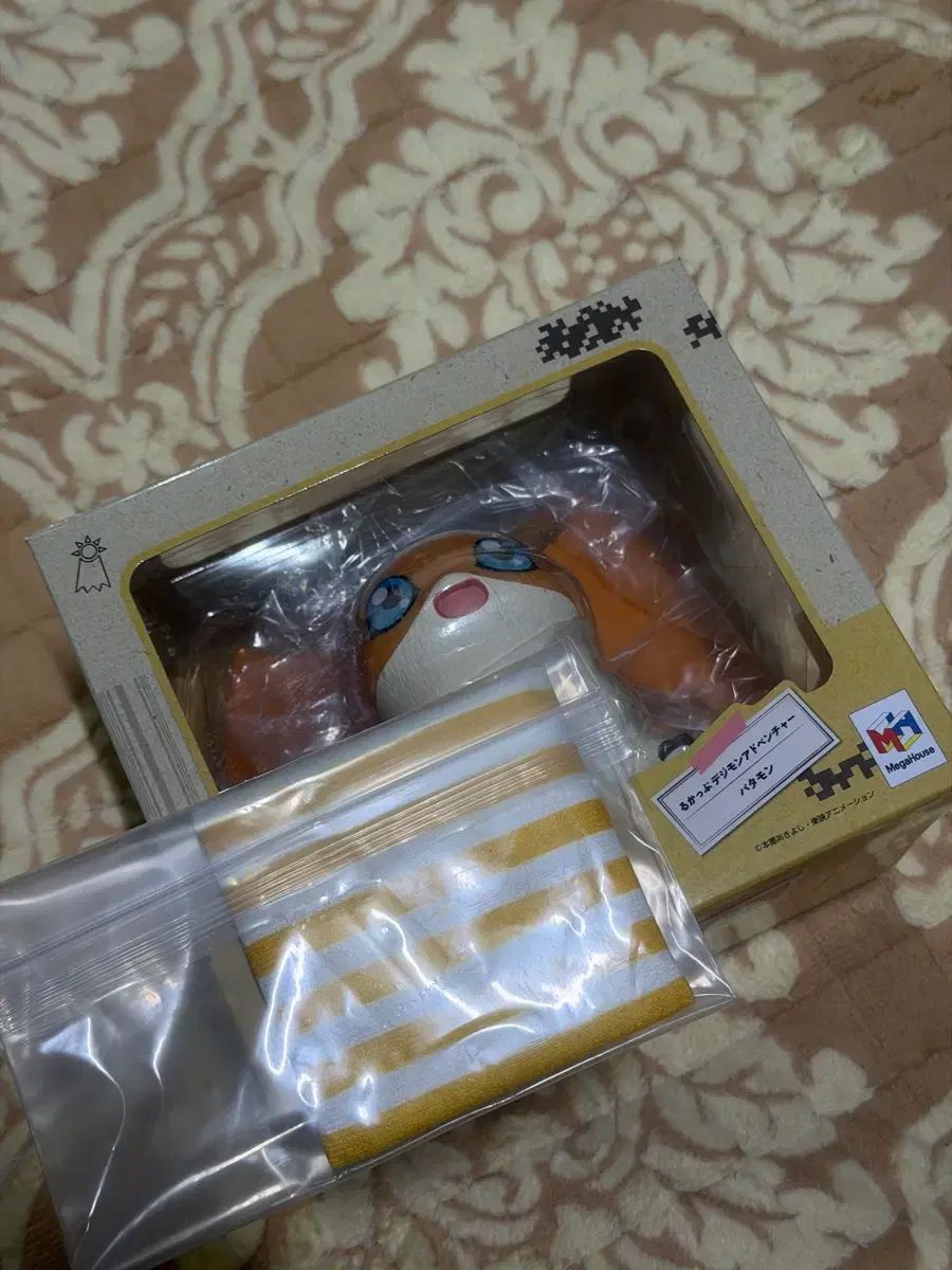 デジタルモンスター 룩업 パタモン MEGAHOUSE フィギュア 特典 クッション 含む