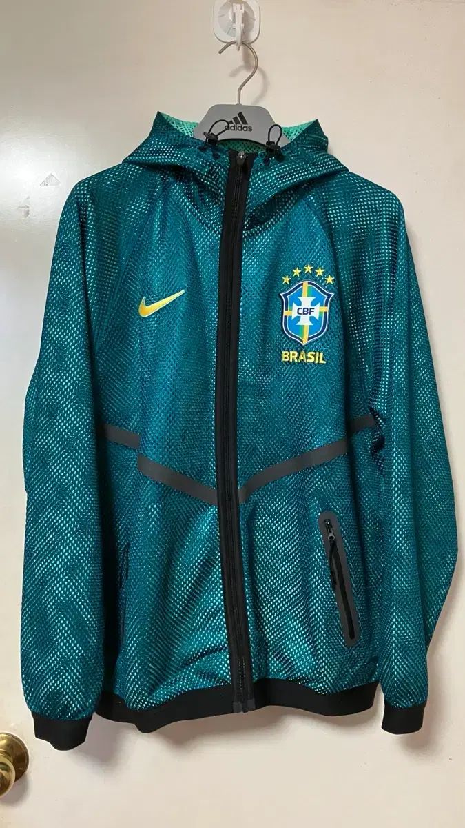 ナイキ 26-28 ブラジル サッカー 韓国国家代表 チーム トレーナー ジップアップ アンド 選手 チーム ジャケット