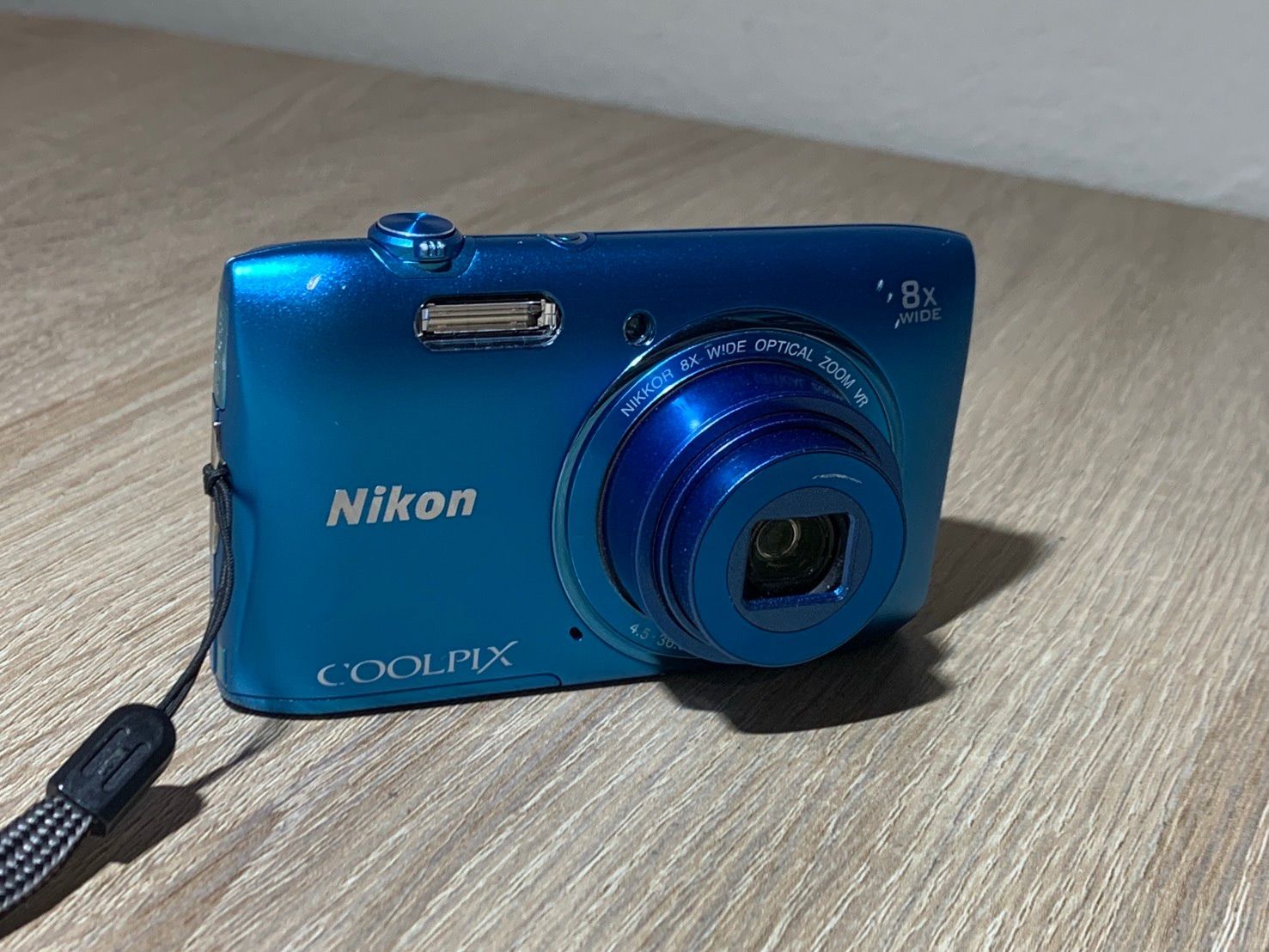 2272 Nikon COOLPIX S3600 スカイブルー ジャンク品 デジカメ【ネ