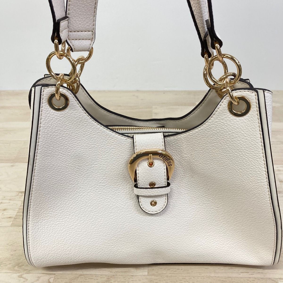 GUESS ハンドバッグ ライトピンク ゴールド金具 未使用 ゲス Guess 