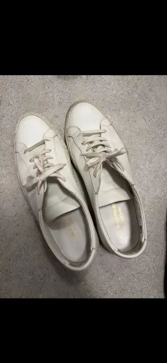 COMMON PROJECTS アキレス ロー スニーカー 白 42 6,668円