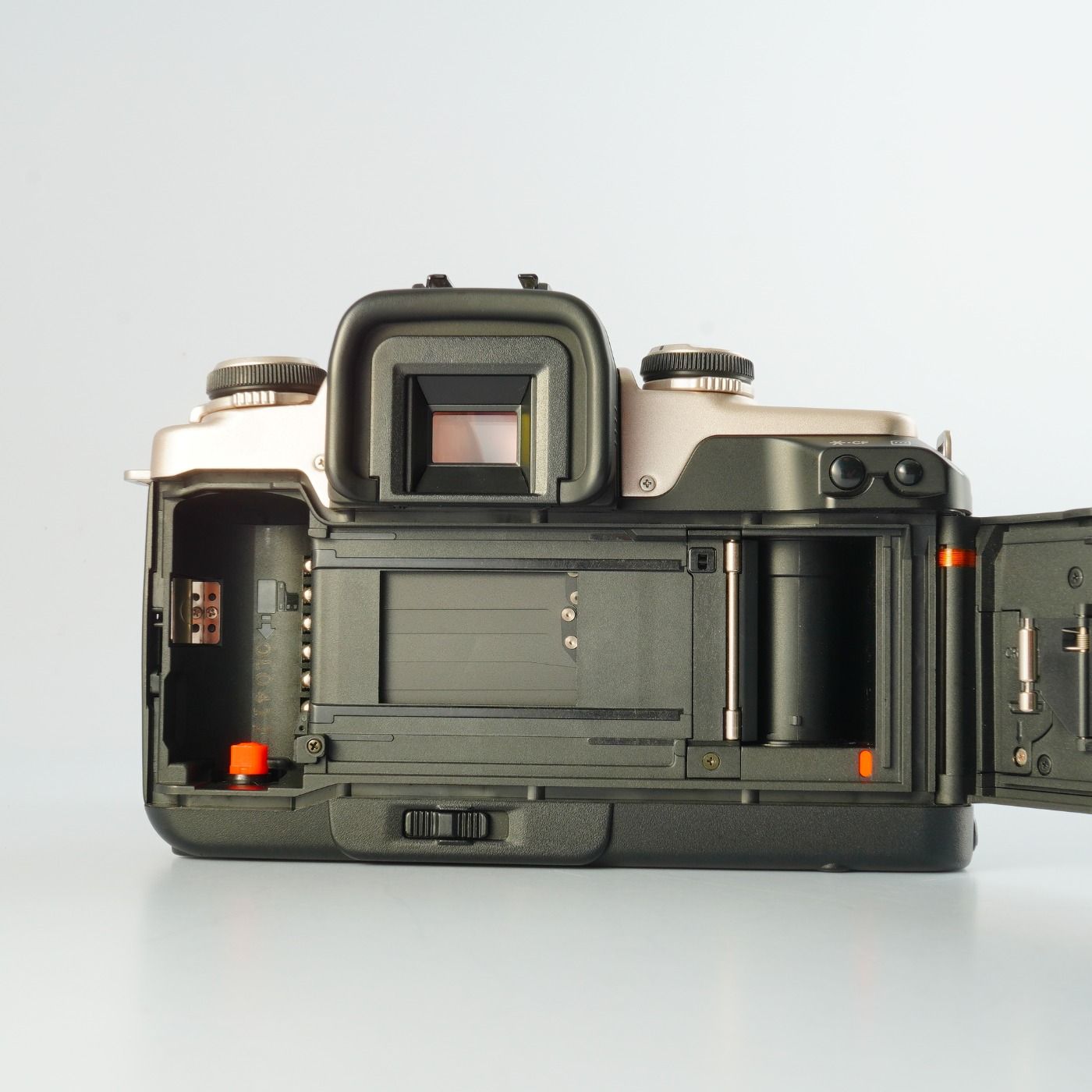 Canon キヤノン EOS 55 (ELAN II) Gold ＋ SIGMA 28-80mm F/3.5-5.6 Ⅱ
