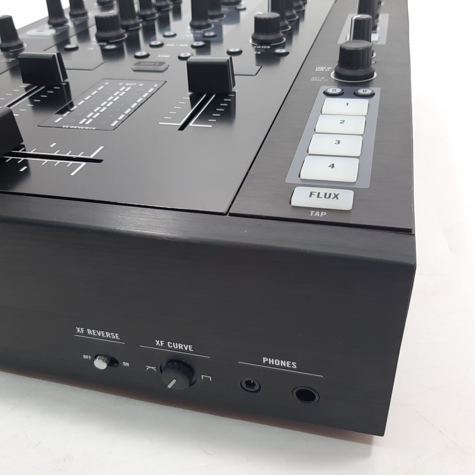 Native Instruments TRAKTOR KONTROL Z2 DJミキサー コントローラー
