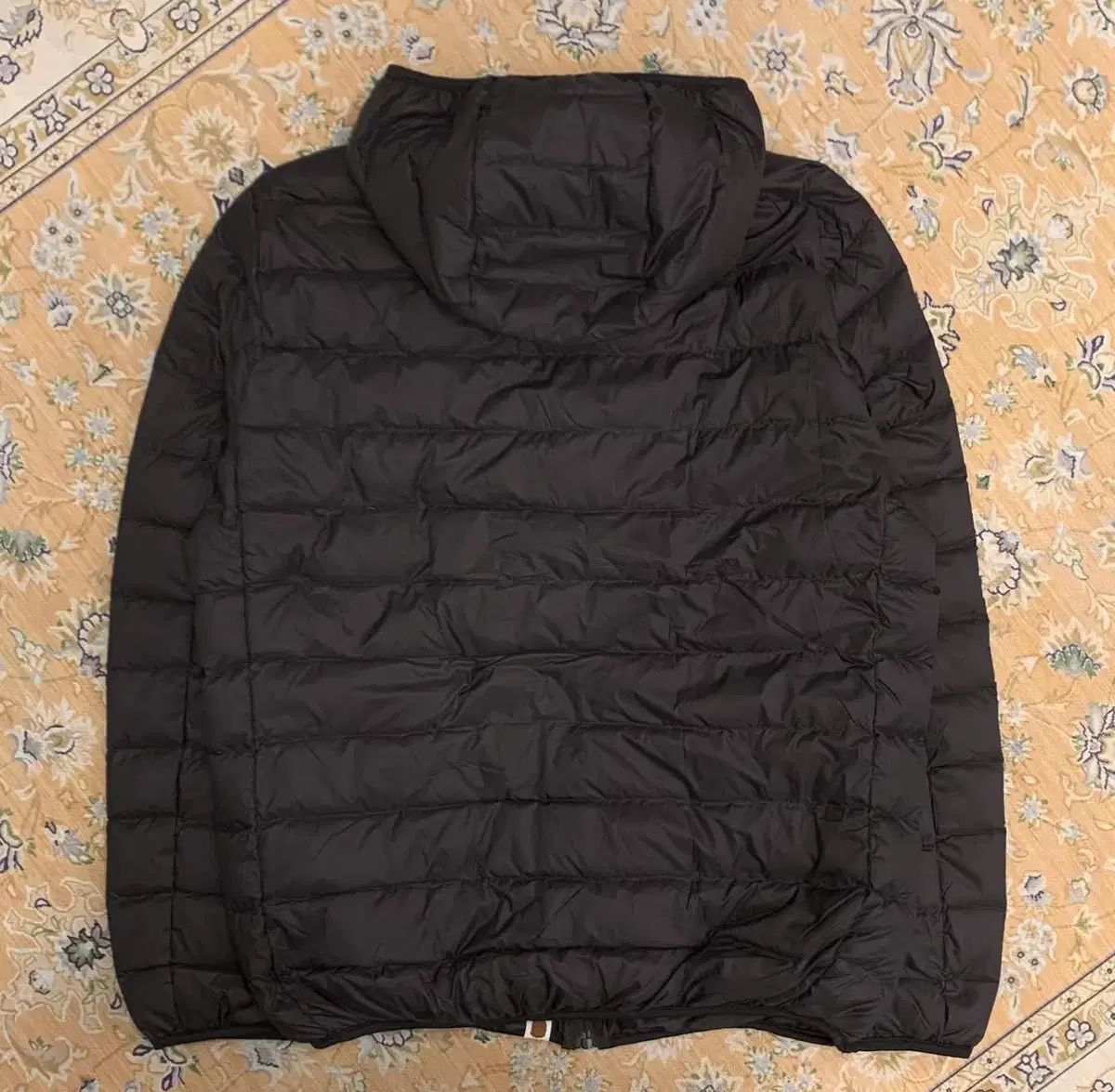 A BATHING APE アベイシングエイプ軽量ダウン