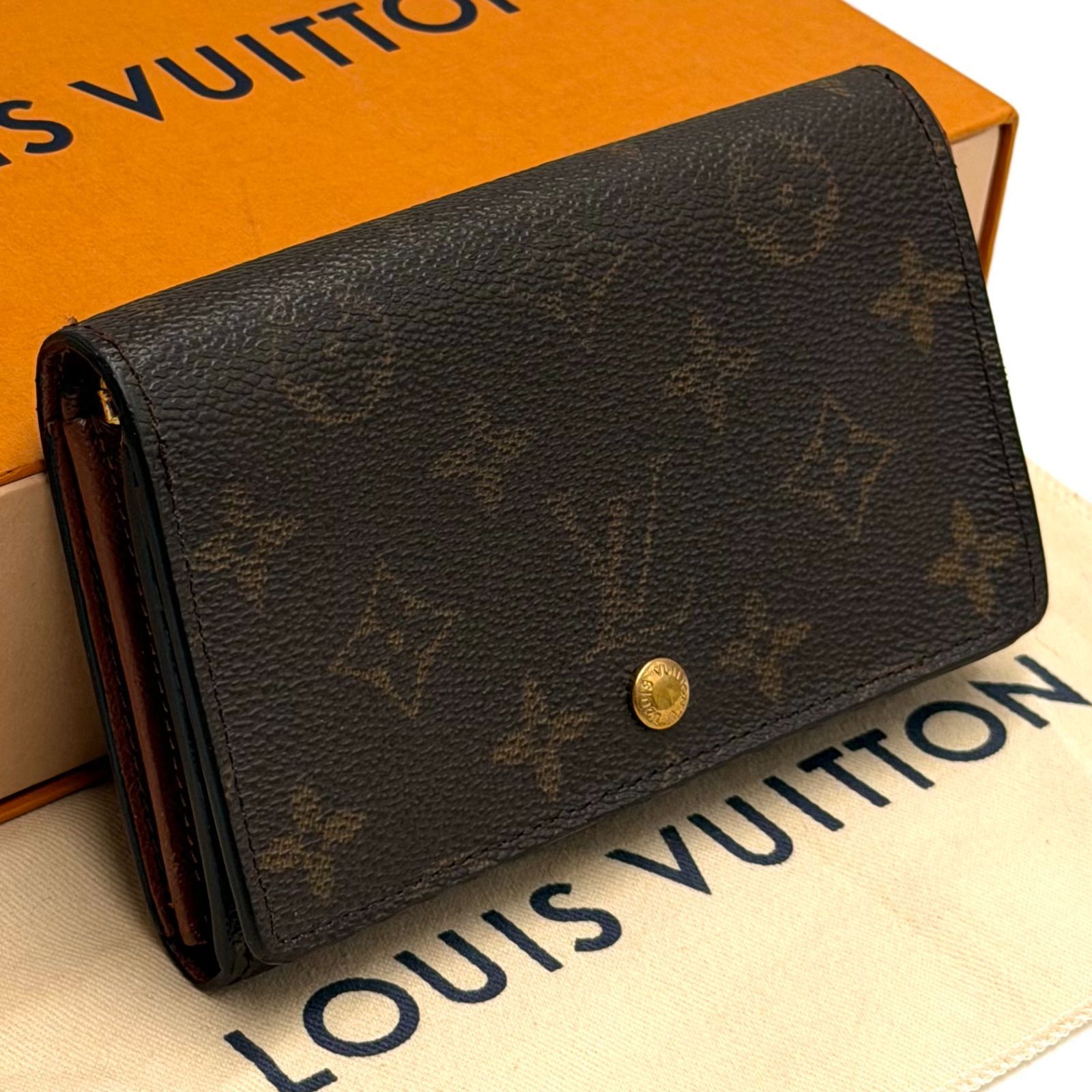 ルイヴィトン LOUIS VUITTON モノグラム ポルトモネビエ トレゾール 二つ折り財布 コンパクト お札入れ 男女兼用 ブラウン レザー