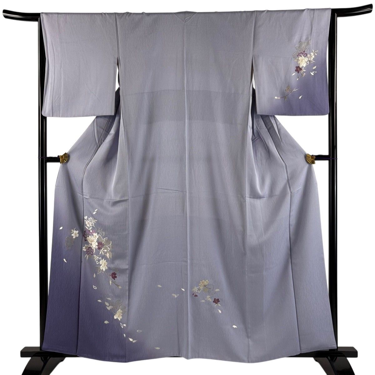付下げ 身丈159.5cm 裄丈64cm M 袷 草花 地紋 刺繍 金銀糸 灰紫 正絹 逸品 【中古】