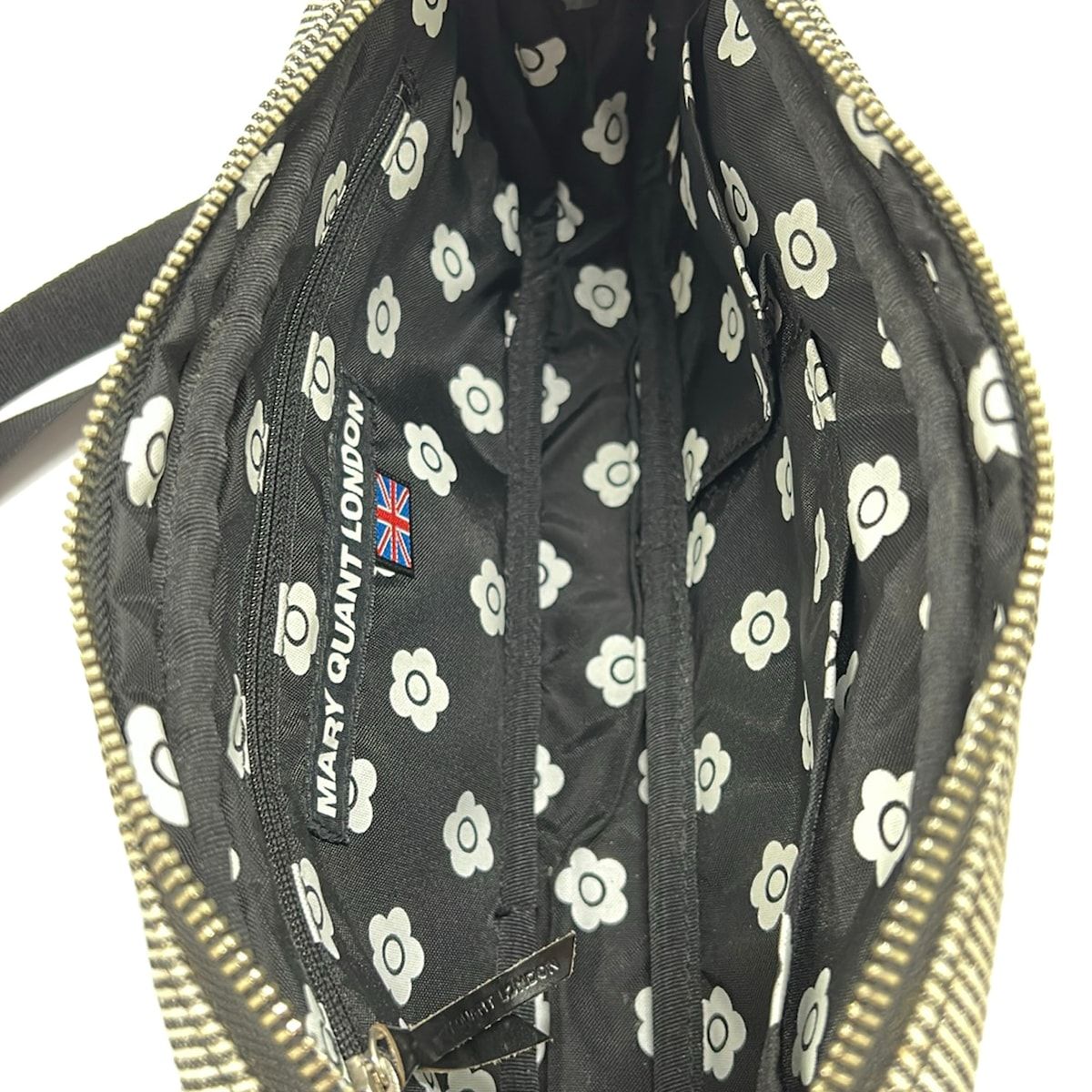MARY QUANT(マリークワント) ショルダーバッグ - グレー×黒 フラワー 