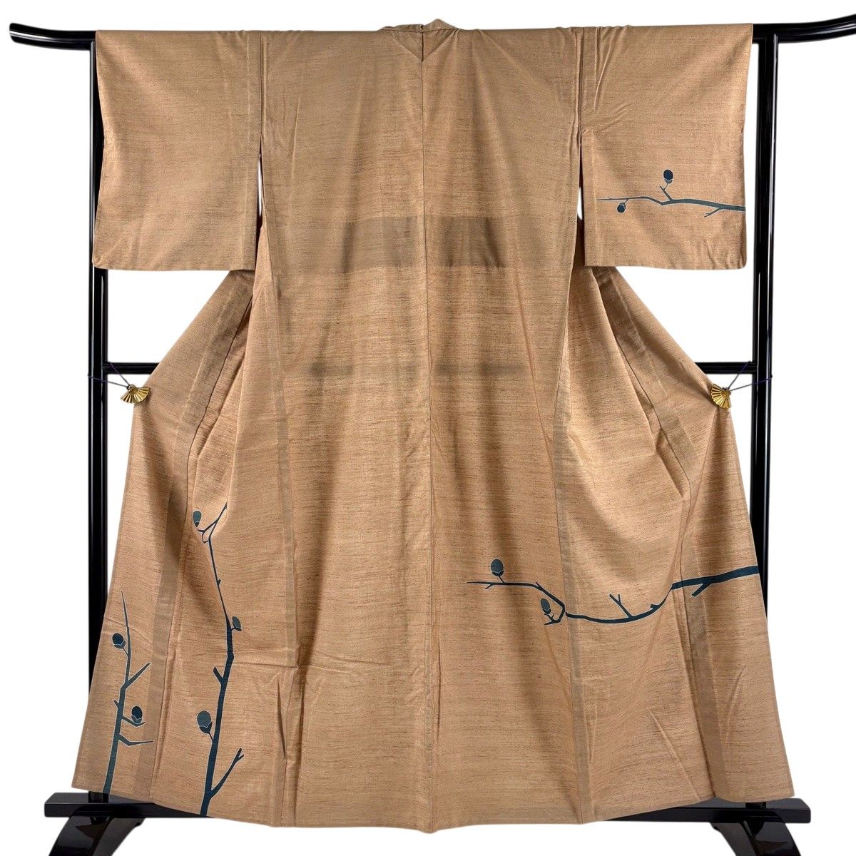 付下げ 身丈159.5cm 裄丈64.5cm M 単衣 紬地 落款 蕾 薄茶色 正絹 秀品 【中古】