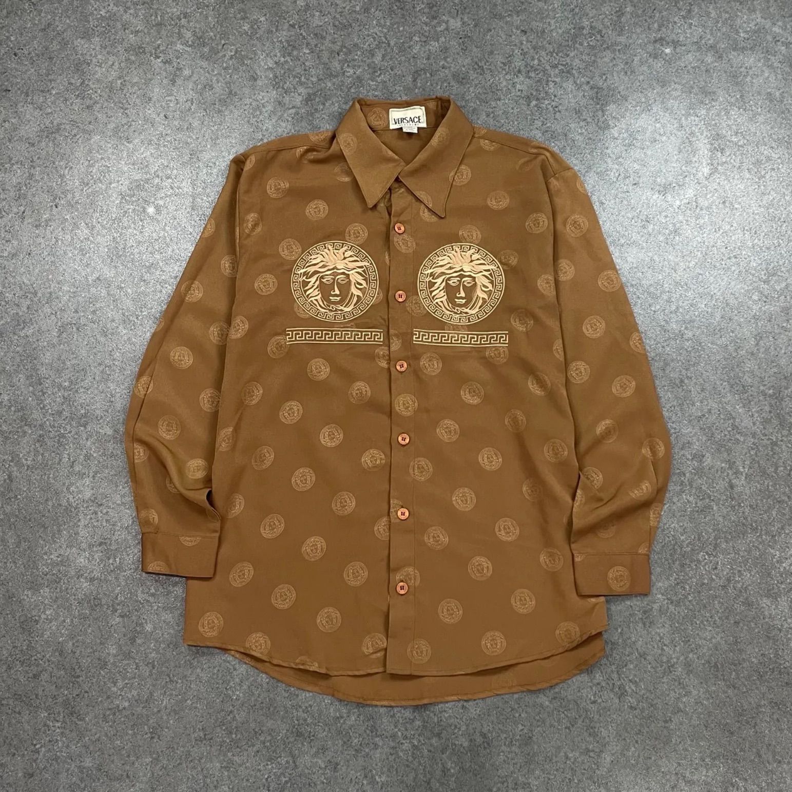 イタリア製 Vintage VERSACE signature L&frasl;S Shirt ヴェルサーチ 長袖シャツ メデューサ 刺繍 総柄 アーカイブ メンズ