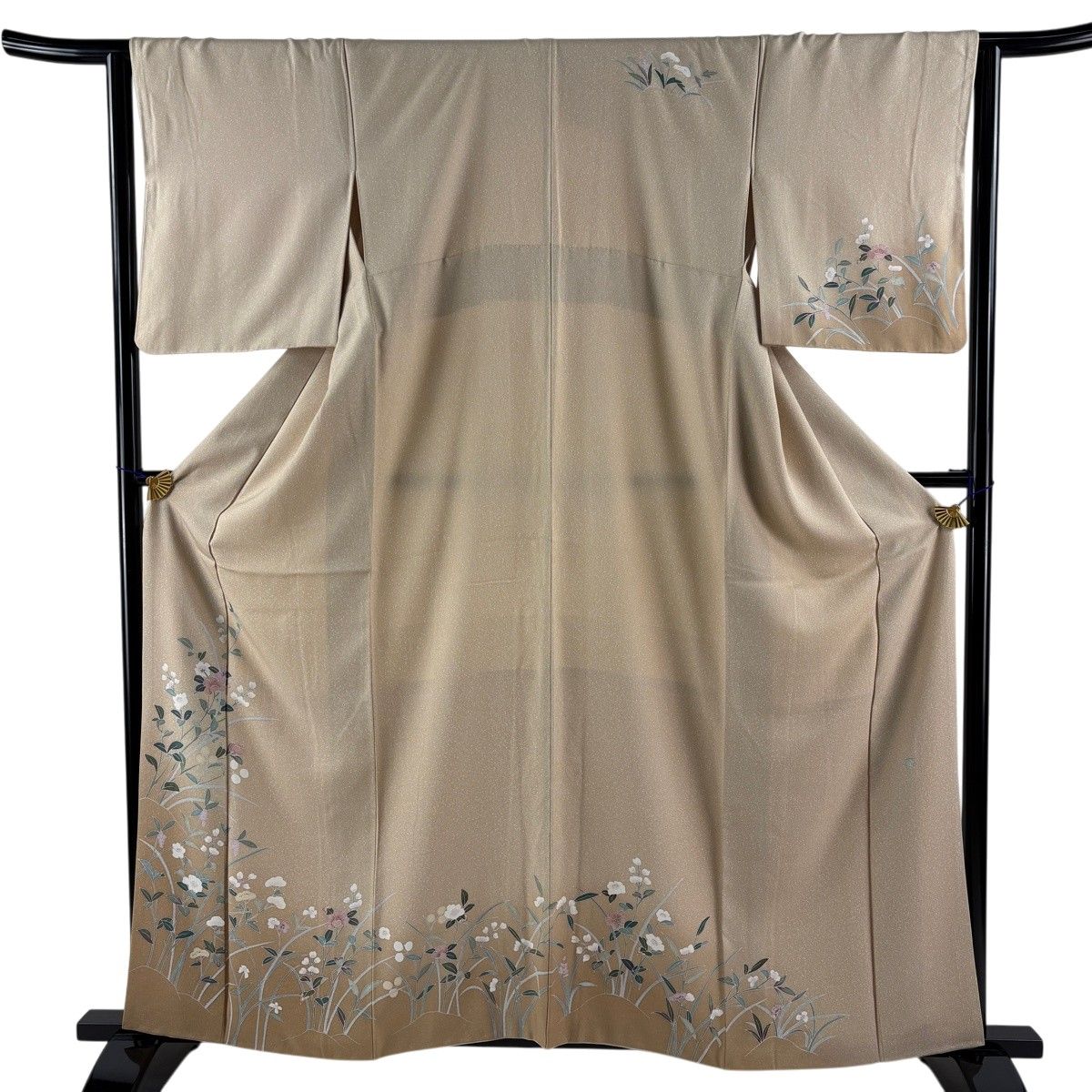 【美品】 訪問着 身丈159cm 裄丈64.5cm M 袷 落款 草花 ぼかし 薄茶色 正絹 秀品 【中古】 9,204円