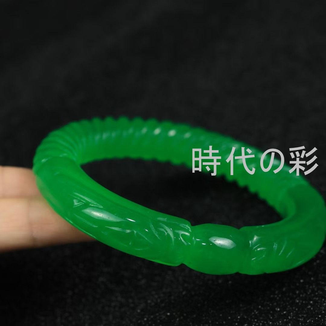 【翡翠手?】高冰種 翡翠 彫刻 バングル 腕輪 玉器 天然石 開運 縁起物 收藏品 R26071315