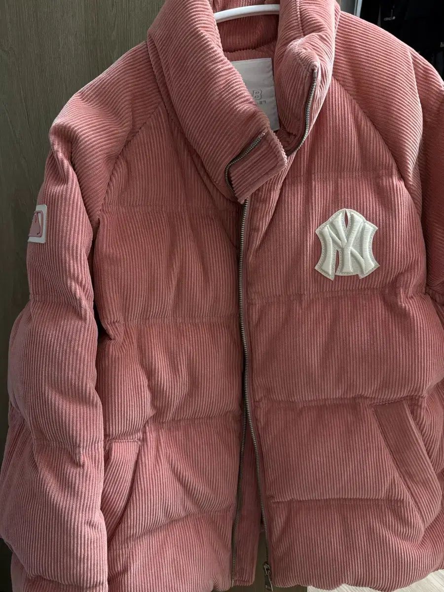 MLB コーデュロイダウン 7,620円
