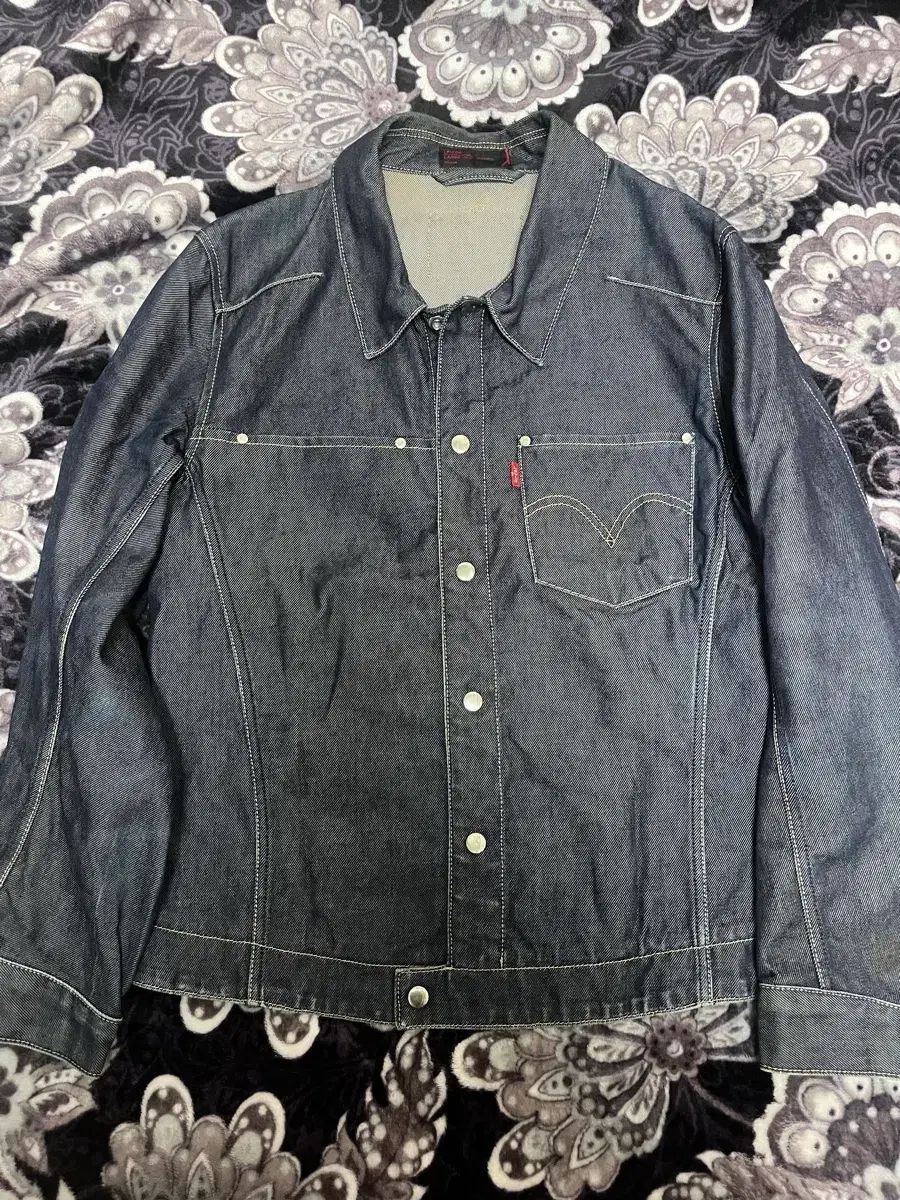 リーバイス エンジニアード ジャケット 100