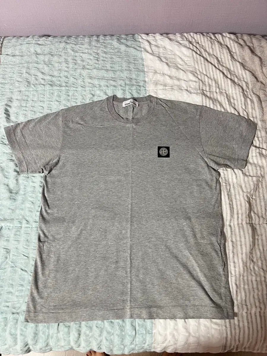 ストーンアイランド ショートスリーブ Tシャツ XL