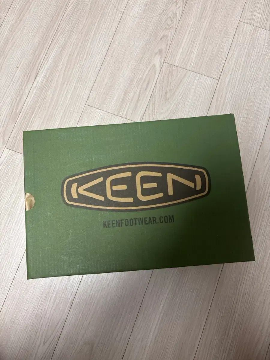 キーン シャンティ トゥー トープ