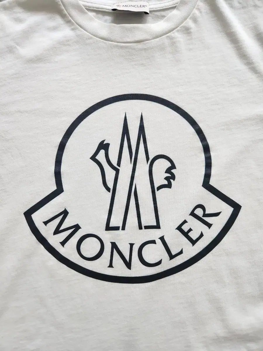 MONCLER モンクレール ロゴ Tシャツ 半袖 白 12A｜詳細画像
