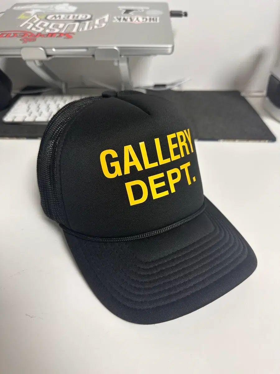 GALLERY DEPT.(ギャラリーデプト) ロゴ メッシュキャップ