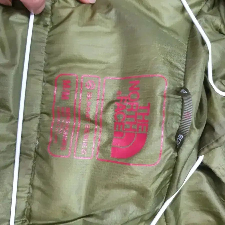 THE NORTH FACE ザノースフェイス 軽量 ダウン サミットシリーズ 800 ダウンジャケット カーキ m