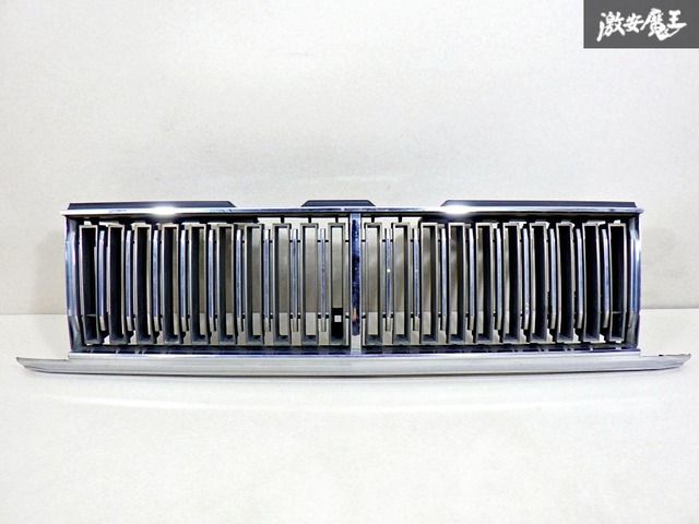 希少!!破損無し！】NISSAN 日産 純正 Y30 セドリック フロントグリル