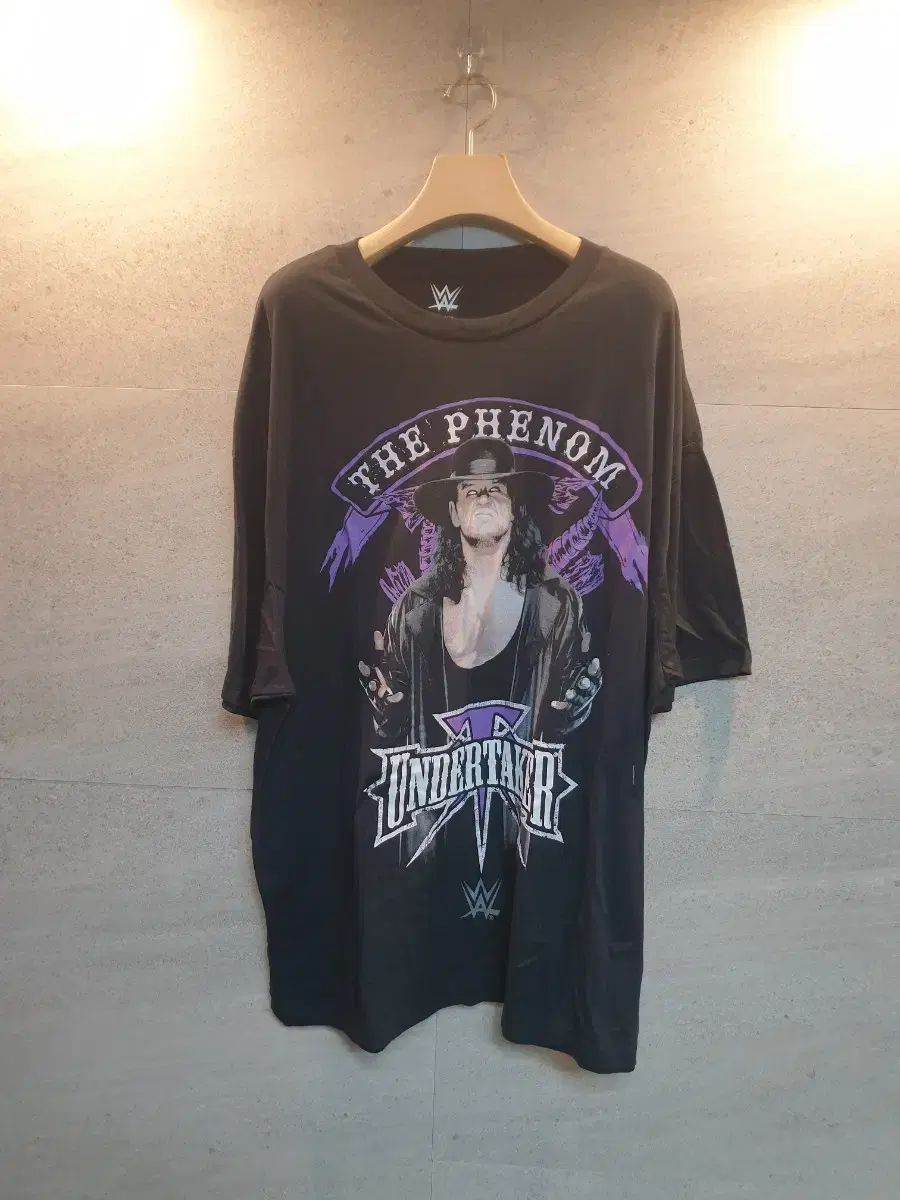 WWE アンダーテイカー OFFICIAL グッズ 正規品 半袖 Tシャツ