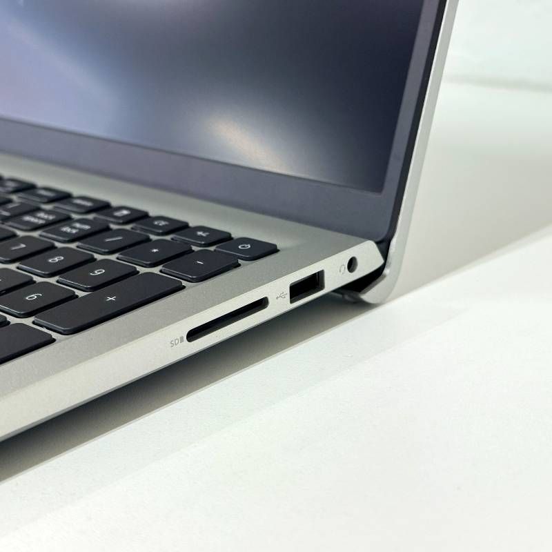 美品！DELLノートPC 11世代i3 SSD256GB 16GB - メルカリ