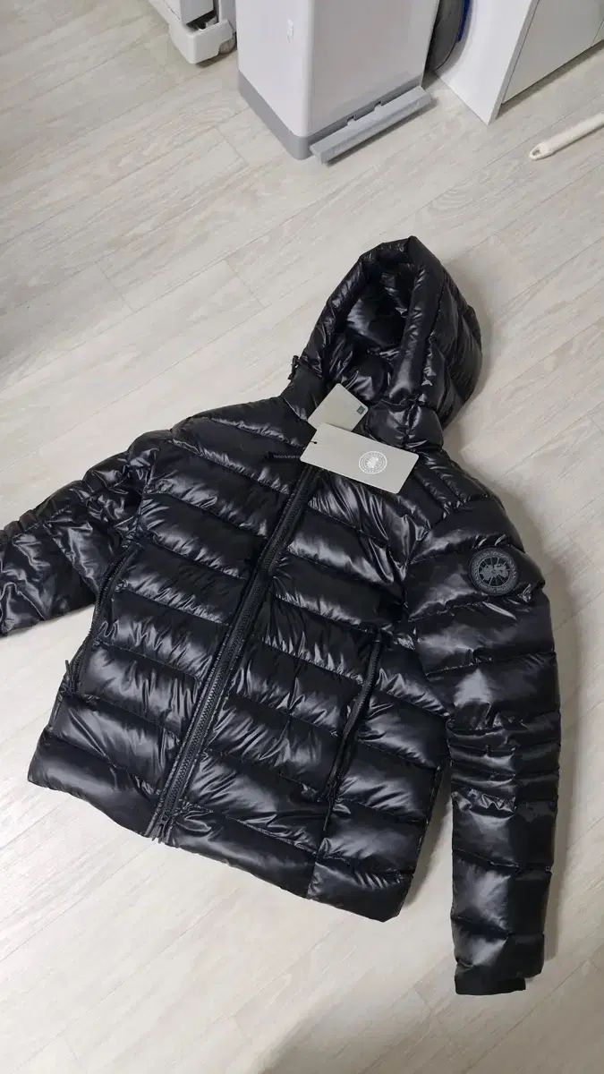 Canada Goose(カナダグース) ダウン ブラック m