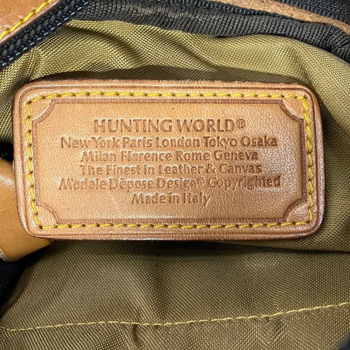 HUNTING WORLD(ハンティングワールド) ショルダーバッグ - カーキ×ブラウン レザー