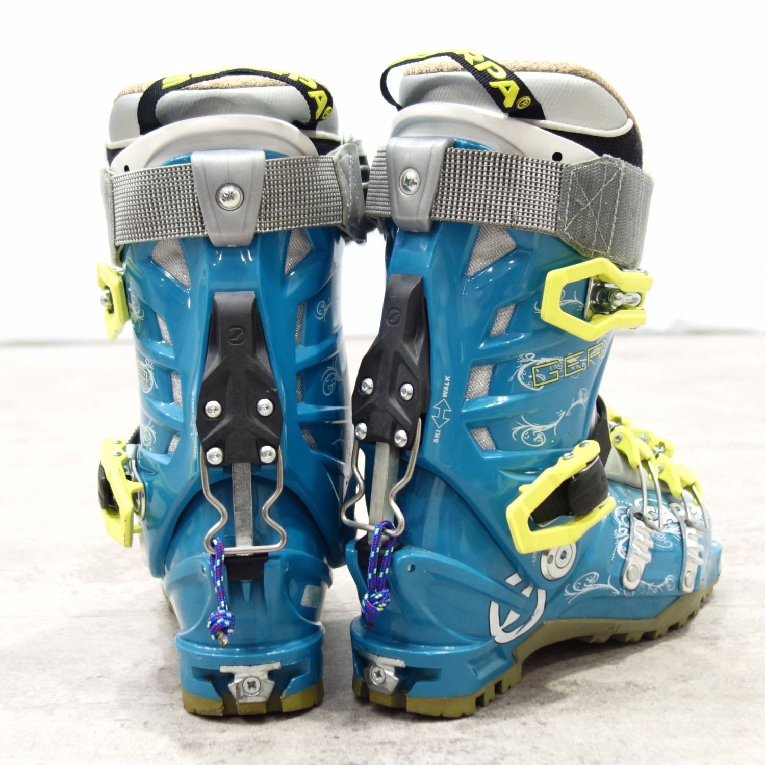 ウィンタースポーツ SCARPA GEA 女性用スキーブーツ バックカントリー