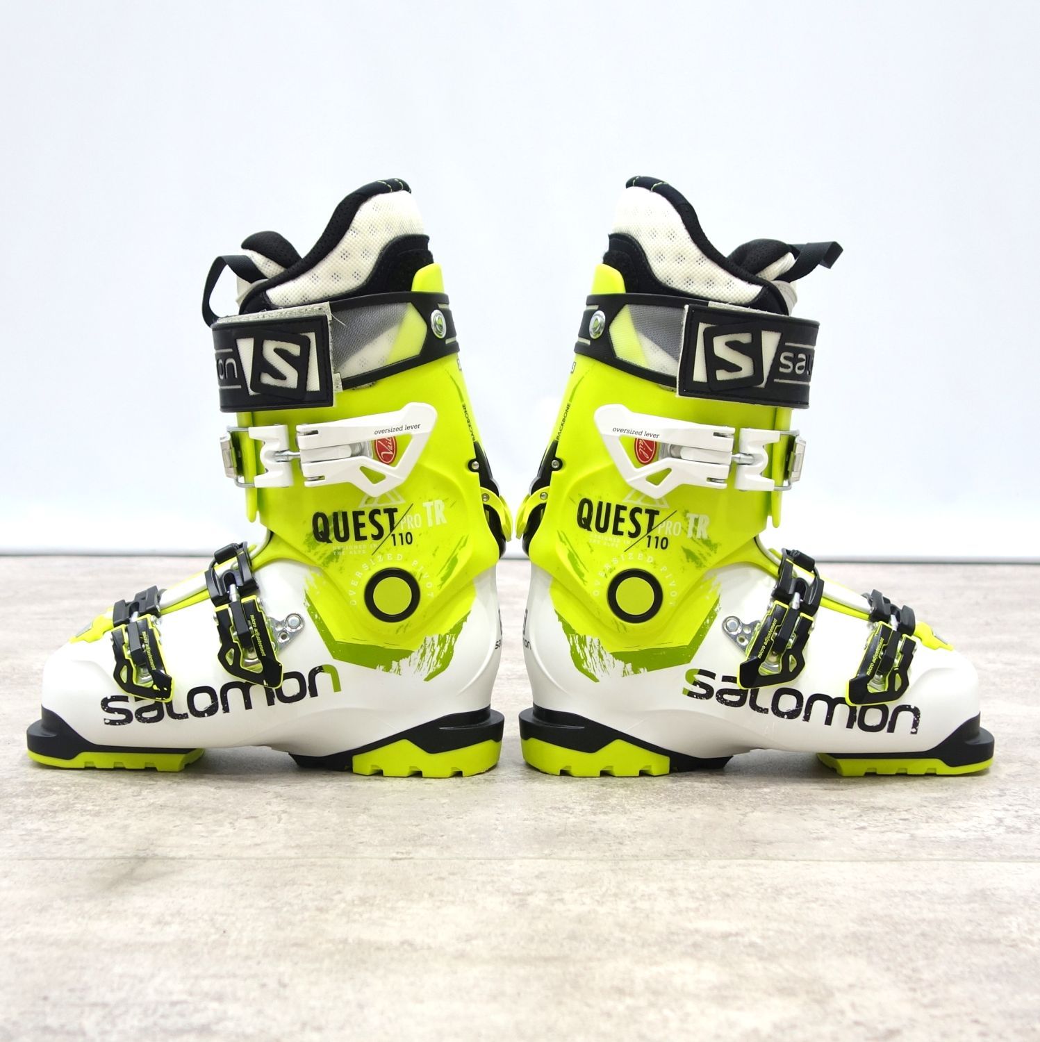 美品 サロモン SALOMON スキー ブーツ クエスト プロ ツアー QUES