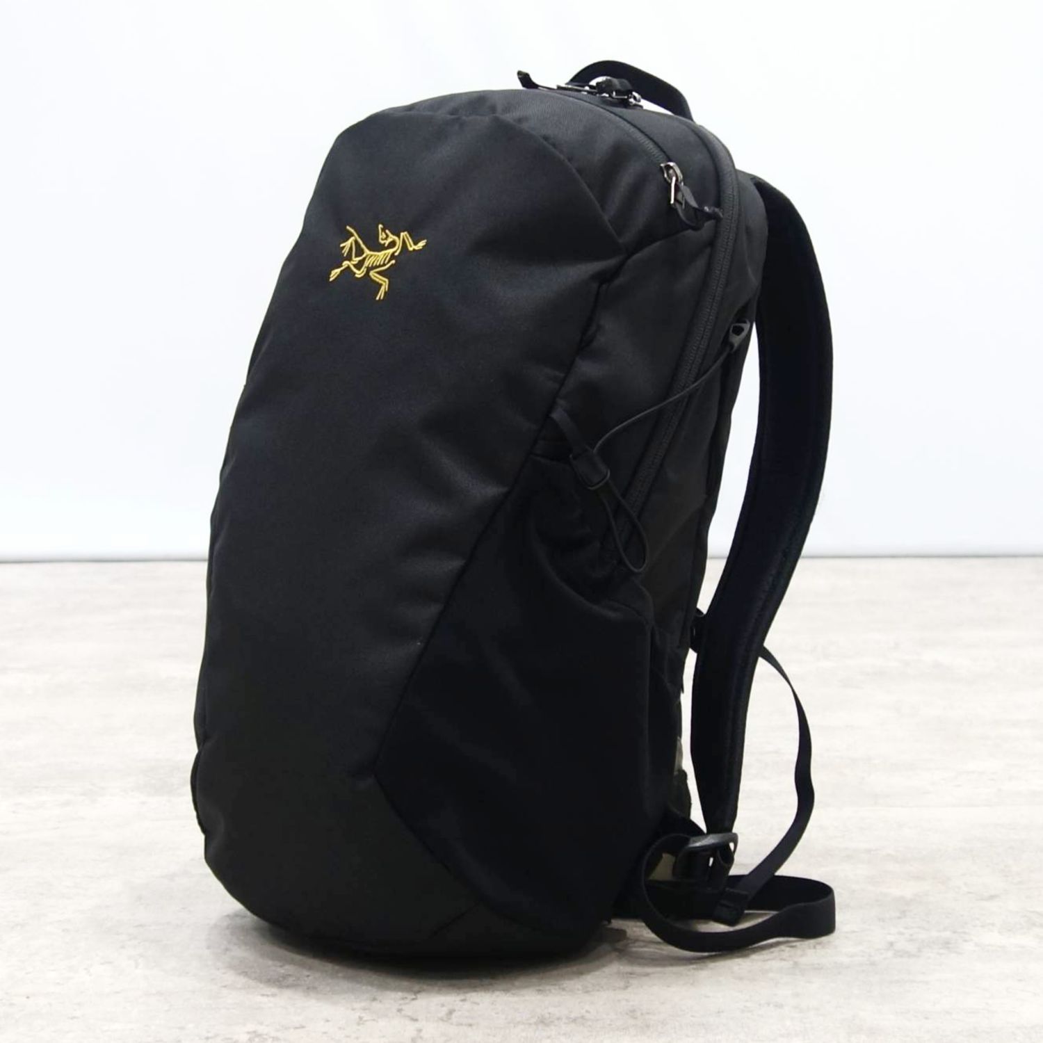 美品 アークテリクス ARCTERYX バックパック デイパック リュック マン