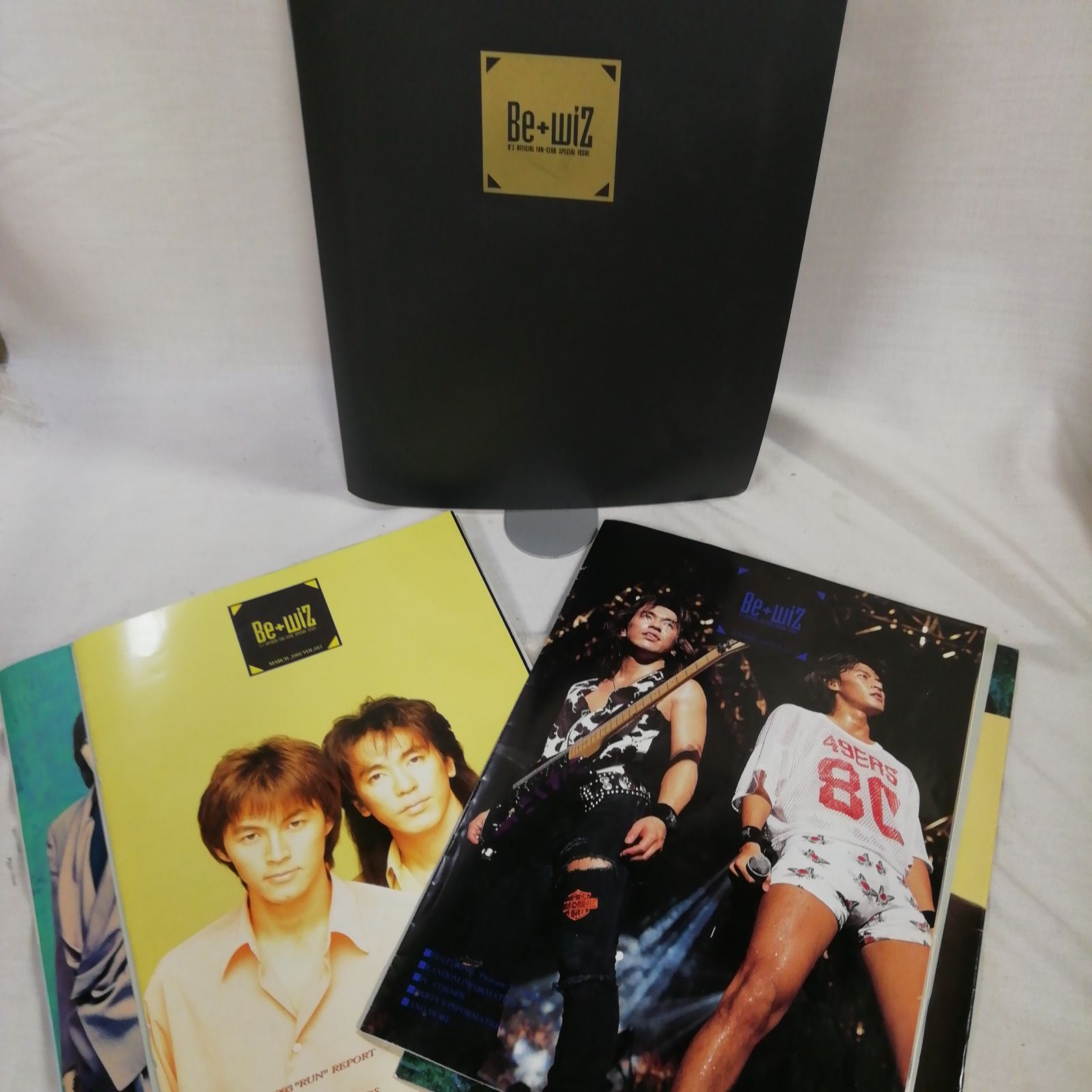 B'z ファンクラブ会報誌 Be+wiz まとめ売り 貴重 (Vol.015〜 Vol.030