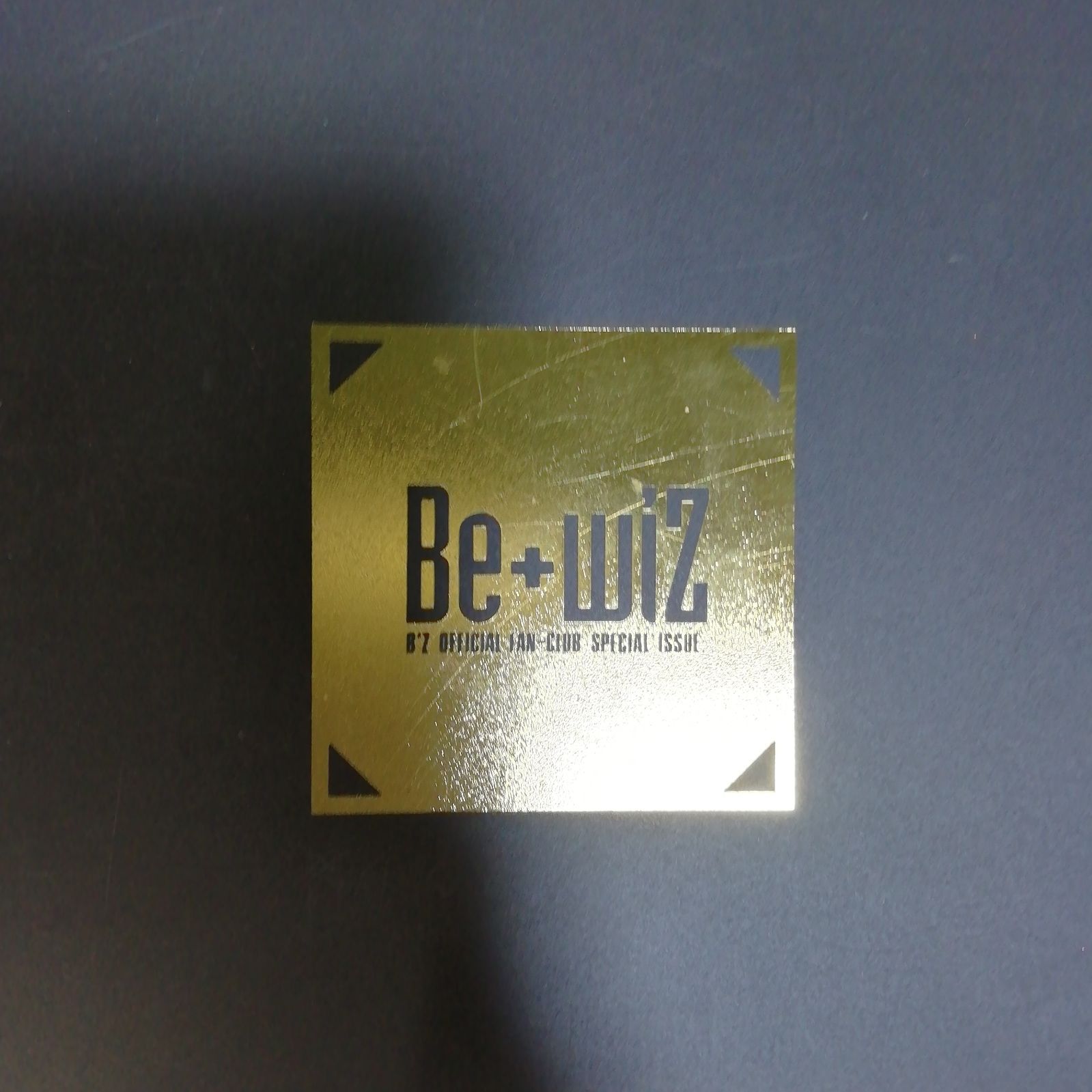 B'z ファンクラブ会報誌 Be+wiz まとめ売り 貴重 (Vol.015〜 Vol.030
