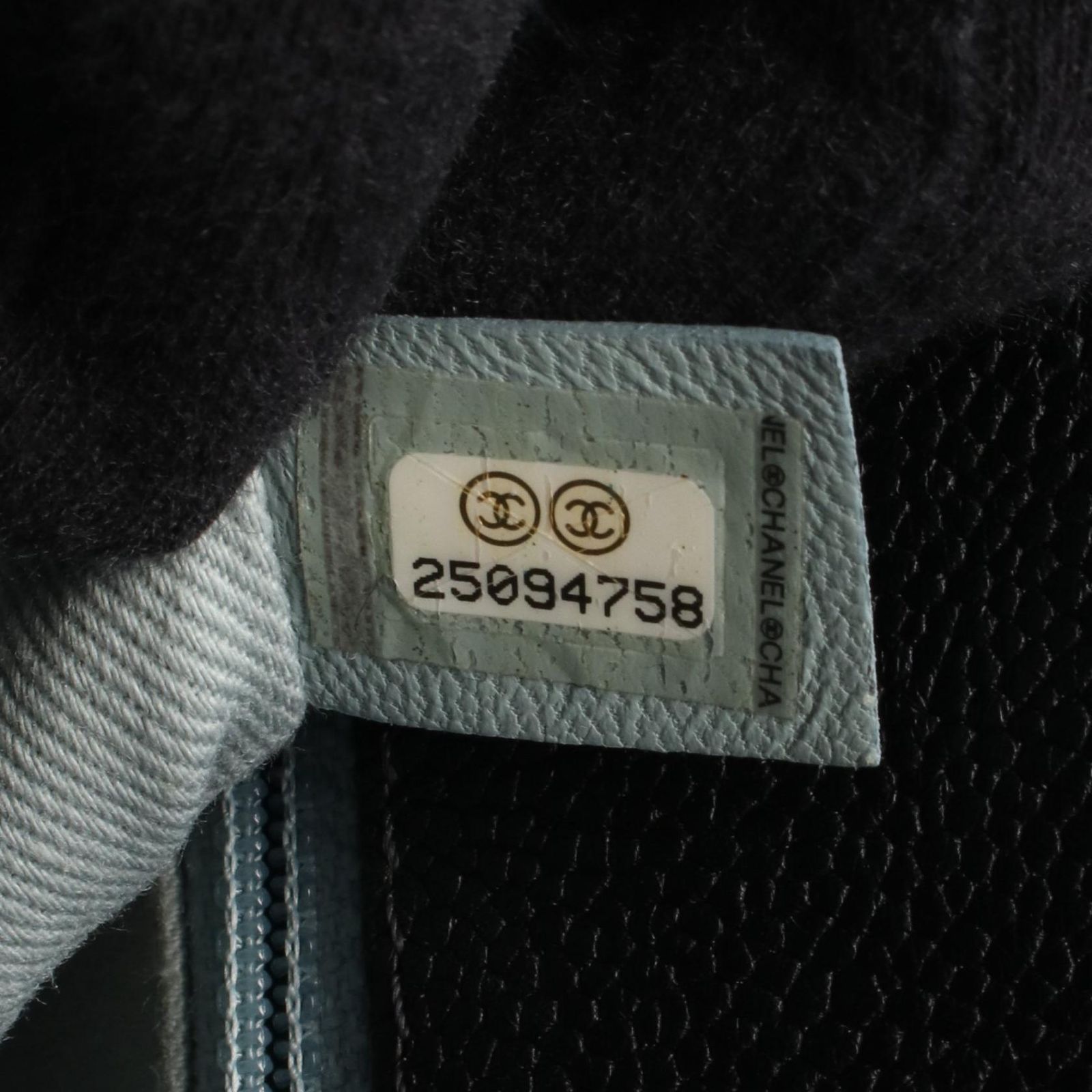 シャネル CHANEL ショルダーバッグ マトラッセ ハーフココ ブラック キャビアスキン(グレインドカーフ) マトラッセ ハーフココ 2wayチェーンショルダー レディース