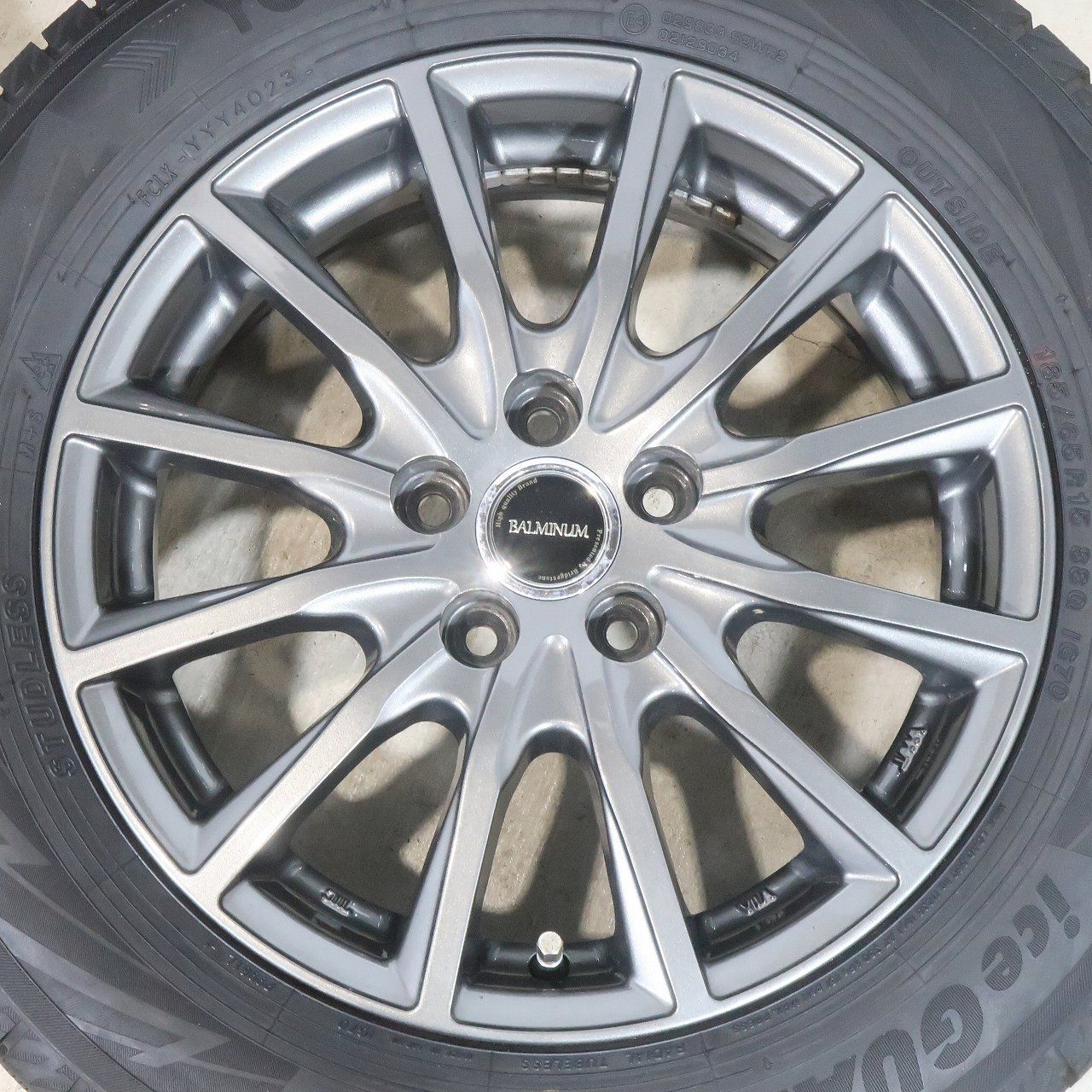 トヨタ シエンタ 10系 等に 4本 社外 15インチ 6J +43 5H PCD100