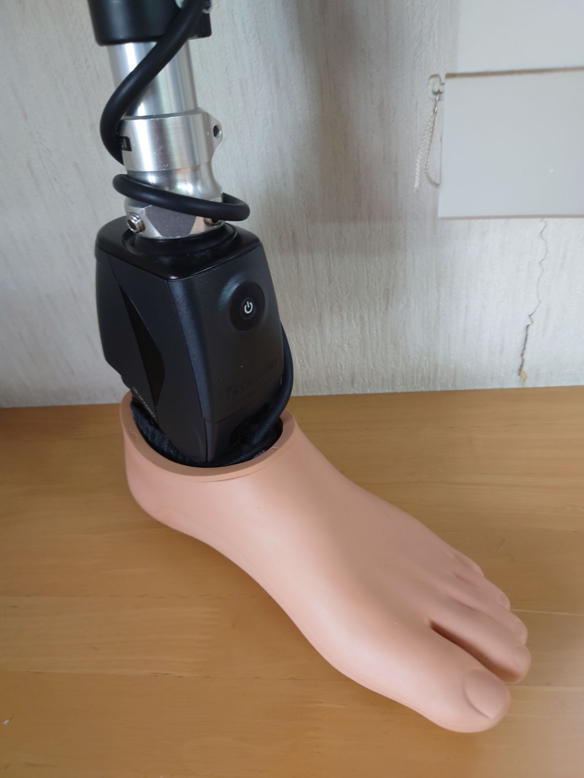OSSUR 電子制御足部　Proprio Foot PSX02　左足部　25ｃｍ　カテゴリー3