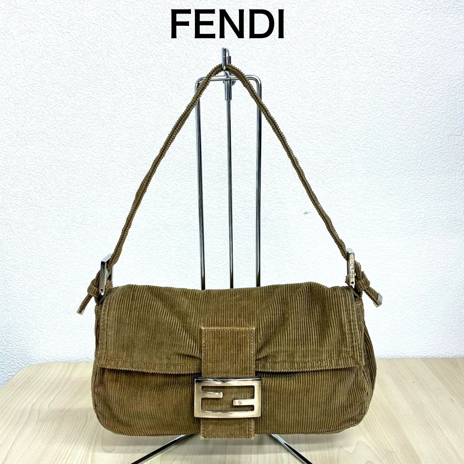 【フェンディ FENDI】⚫︎コーデュロイマンマバケット ハンドハンドバッグ ワンショルダー 肩掛け ベージュ ⭐︎